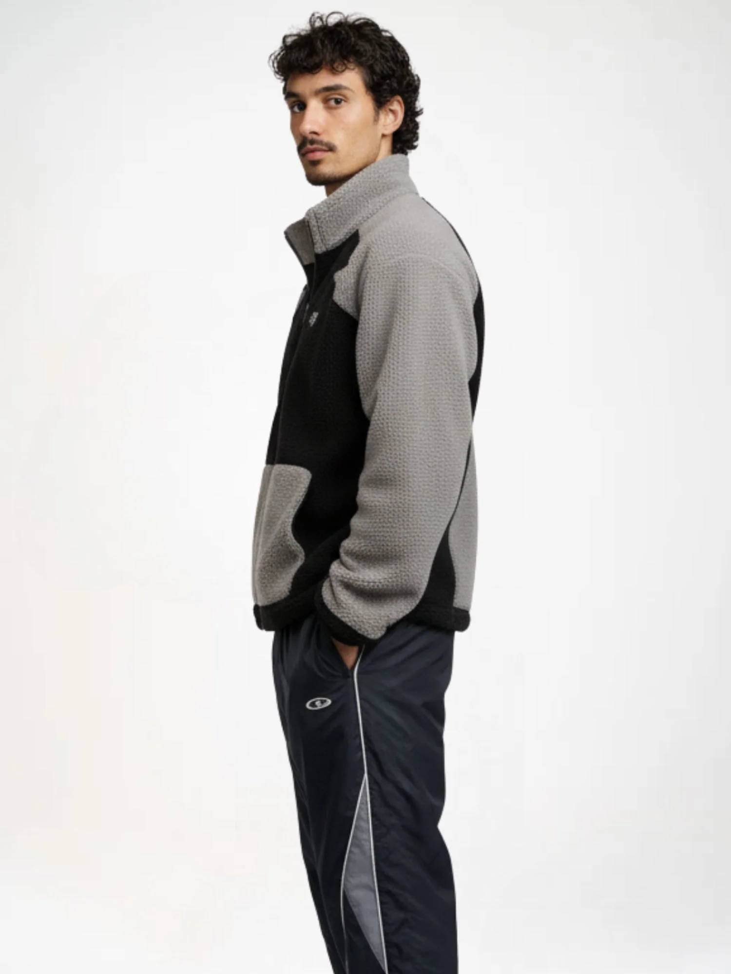 DCRB Two Tone Sherpa Fleece Jacket Black - Image 4