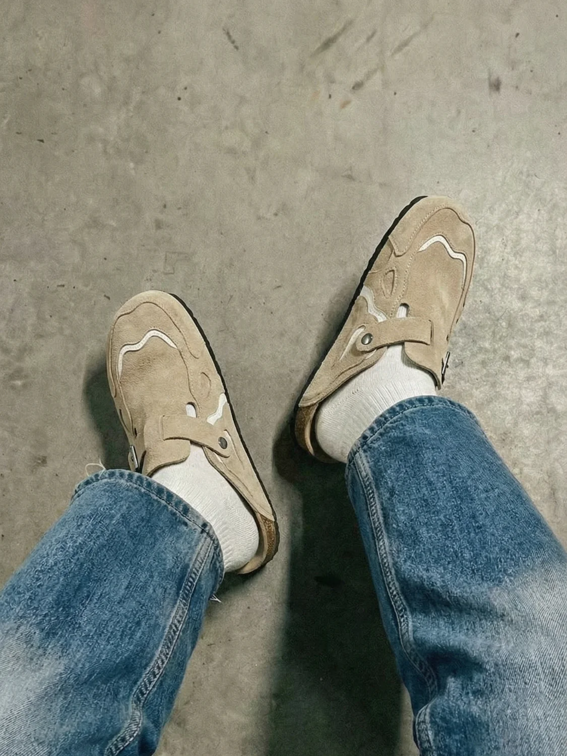 DCRB Wavey Clogs - Image 5
