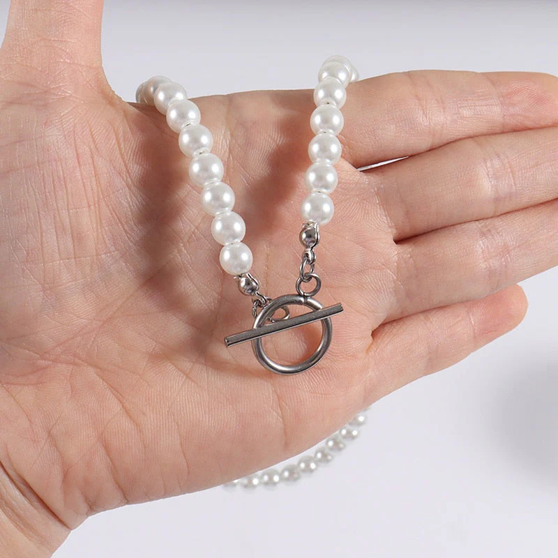 Pearl Toggle Chain - Image 3